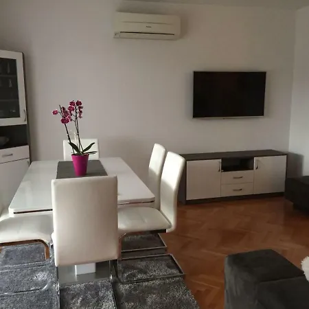 Apartament Silvija