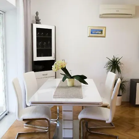 Apartament Silvija *